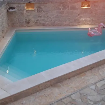 Casa Ladonja